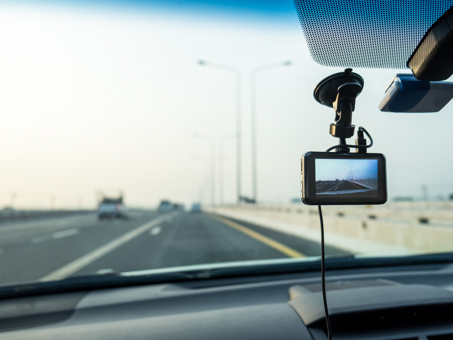 Reasons Why Dash Cam Users Swear By This Device